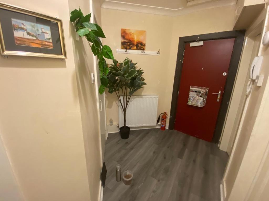 Lovely Private Room In Sandilands Dr Ab24 Aberdeen Exteriör bild